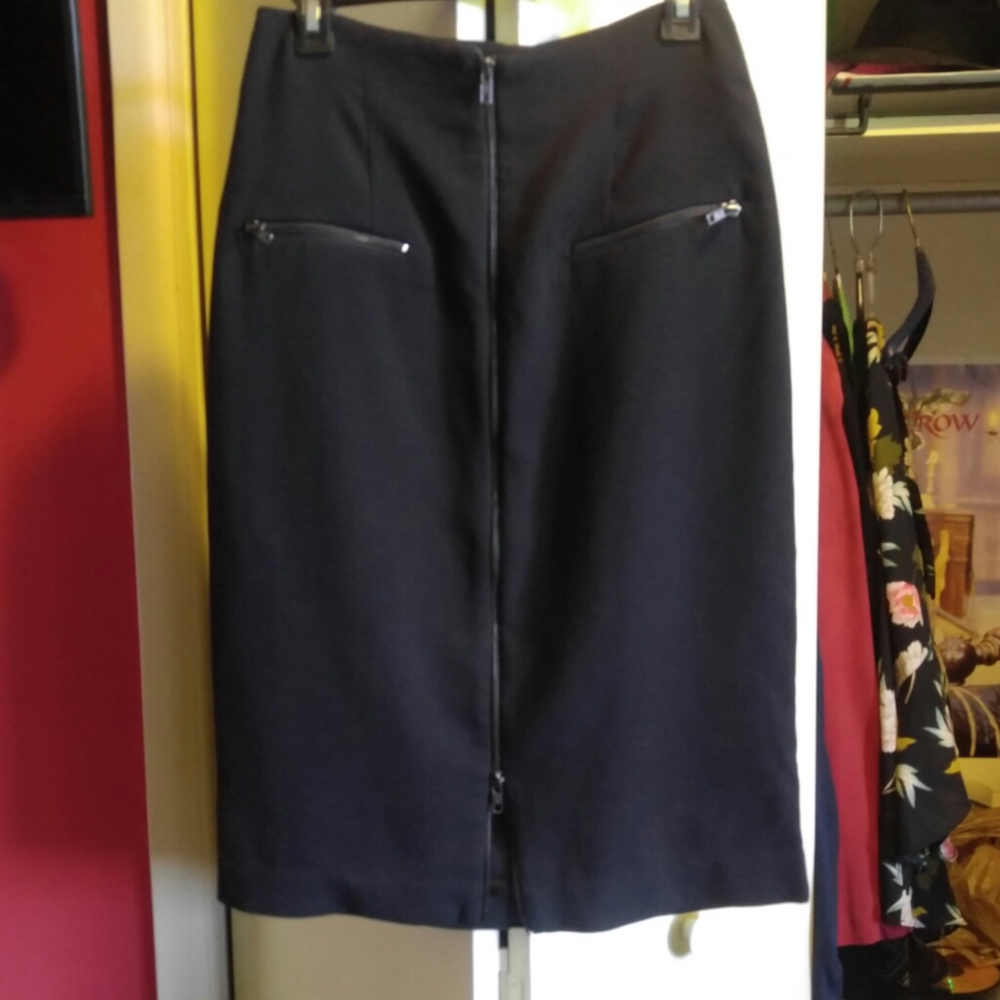 NWT Worthington black midi skirt, size 8